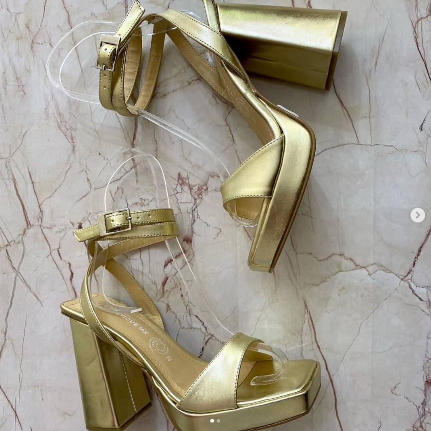 Tacones Amy Dorado
