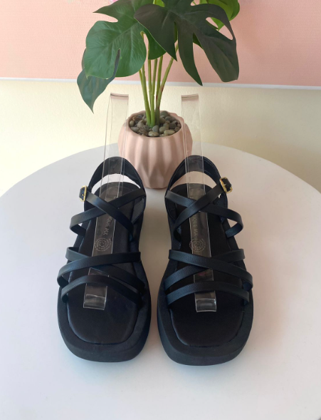 Sandalias Chunky Leana Negro
