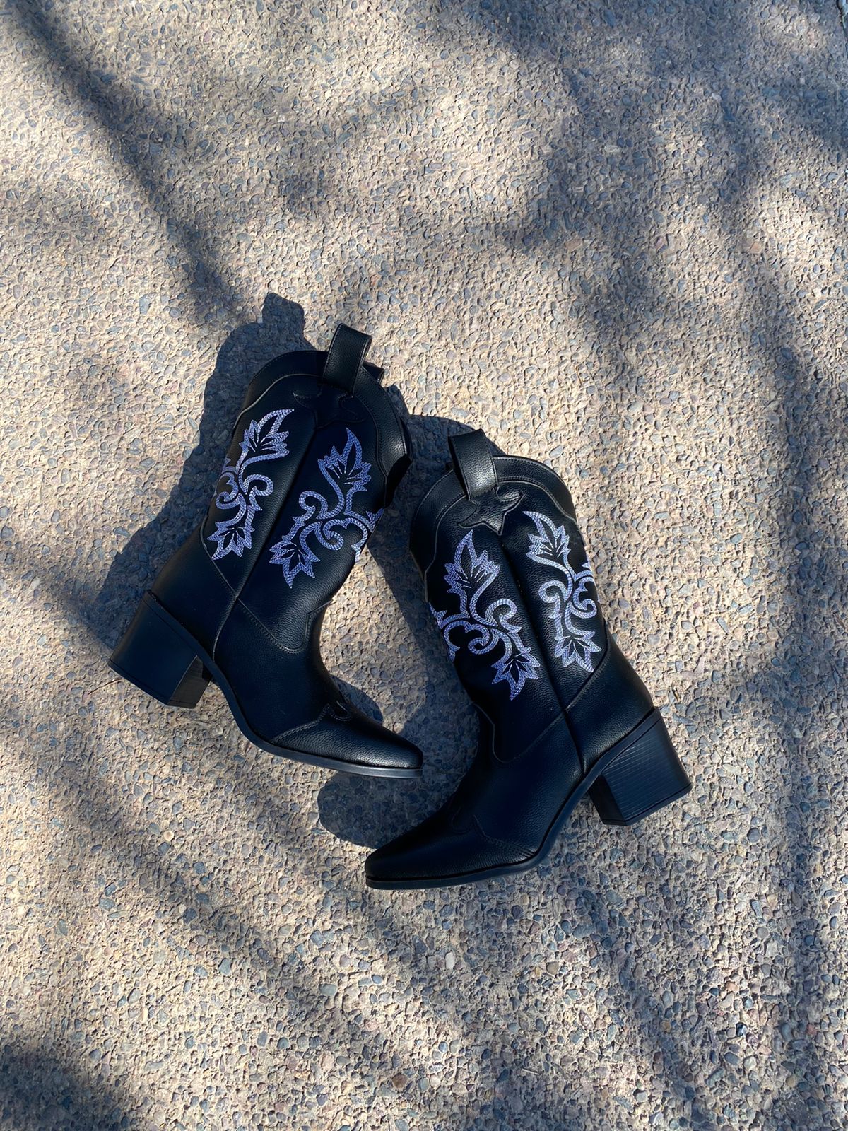 Vaqueras Texas Negro Bordadas