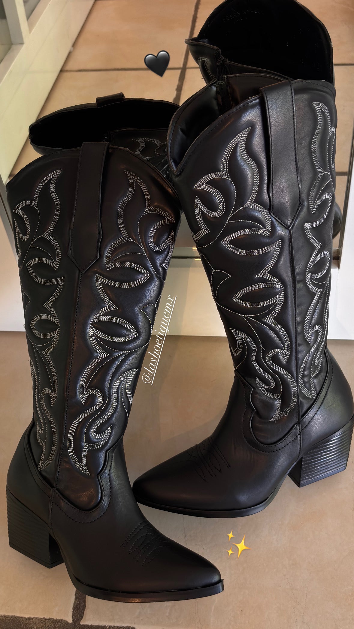 Vaqueras Tahoe Negro