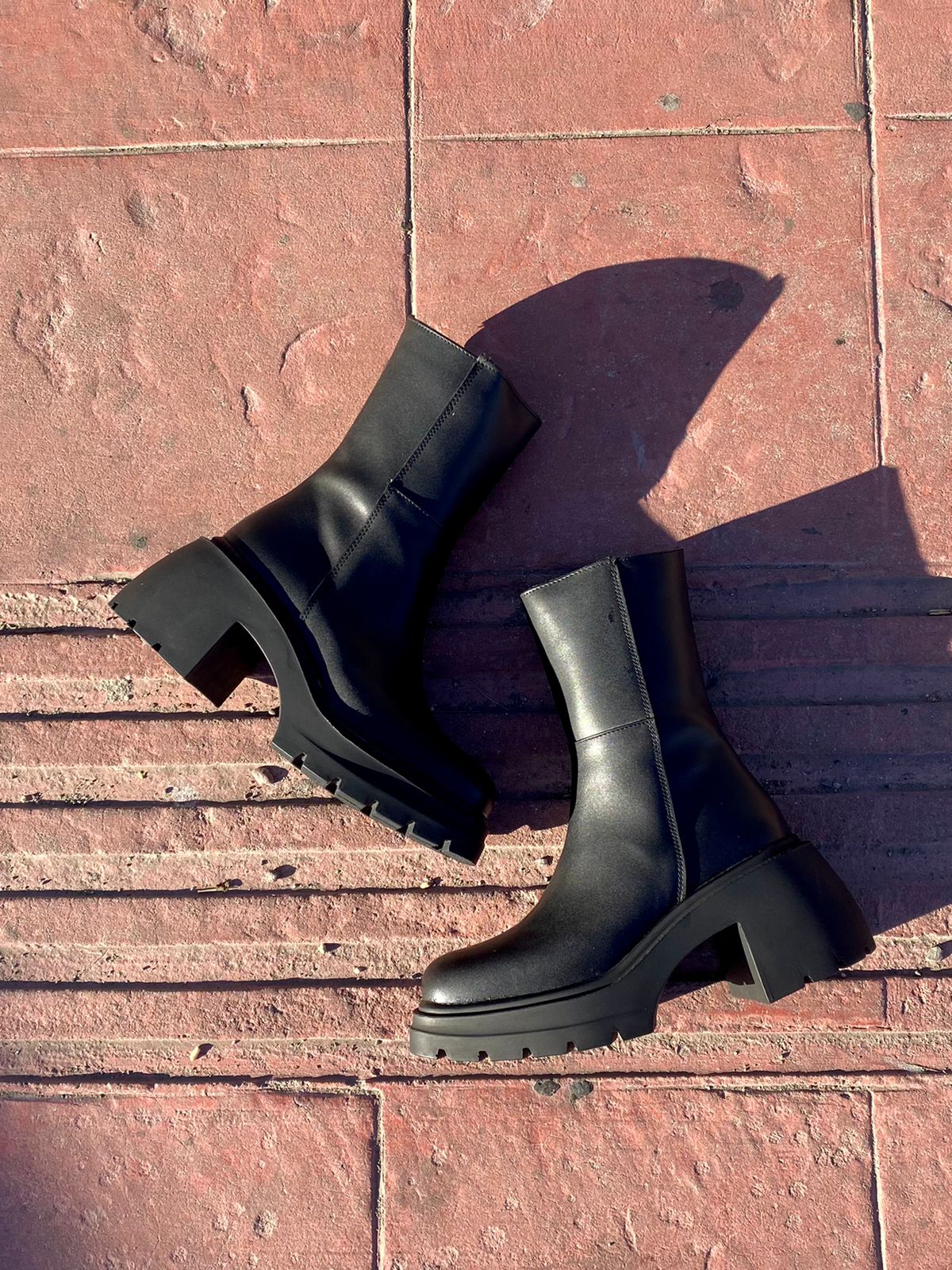 Bota Combat Betty Negro