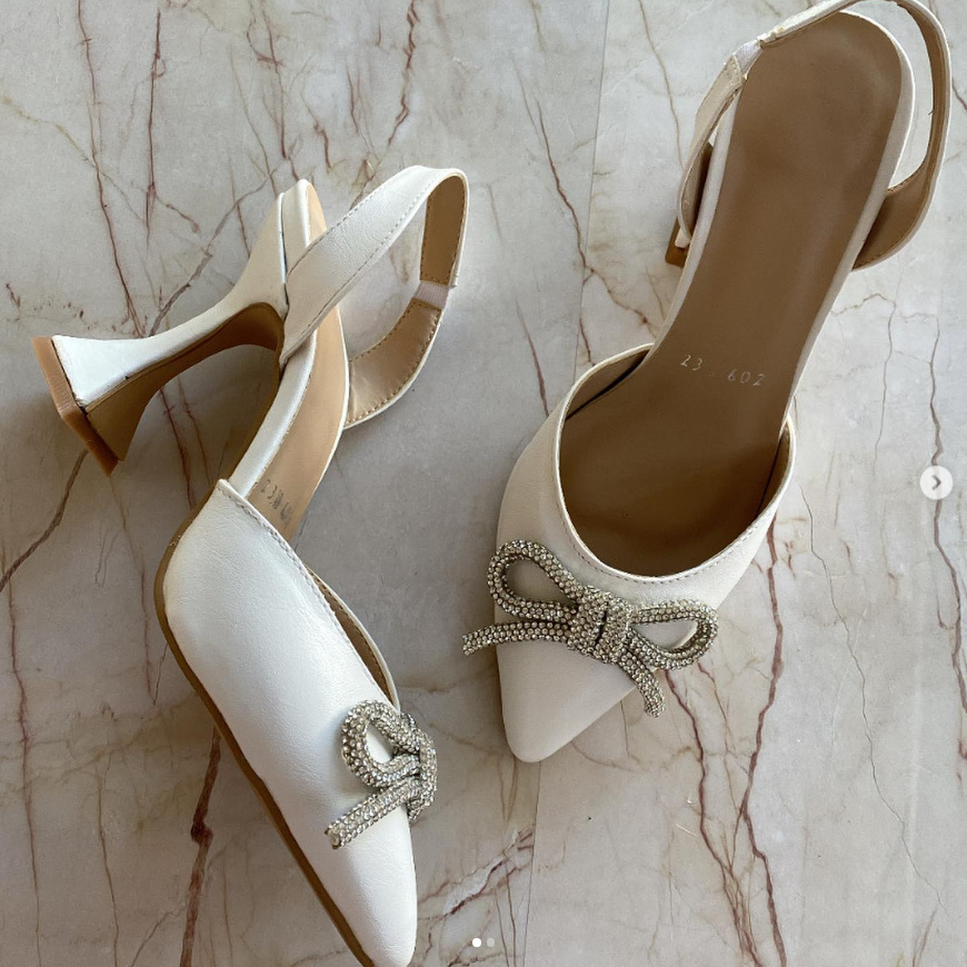 Tacones Carlotta Hueso