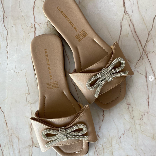 Sandalias Moño Maquillaje