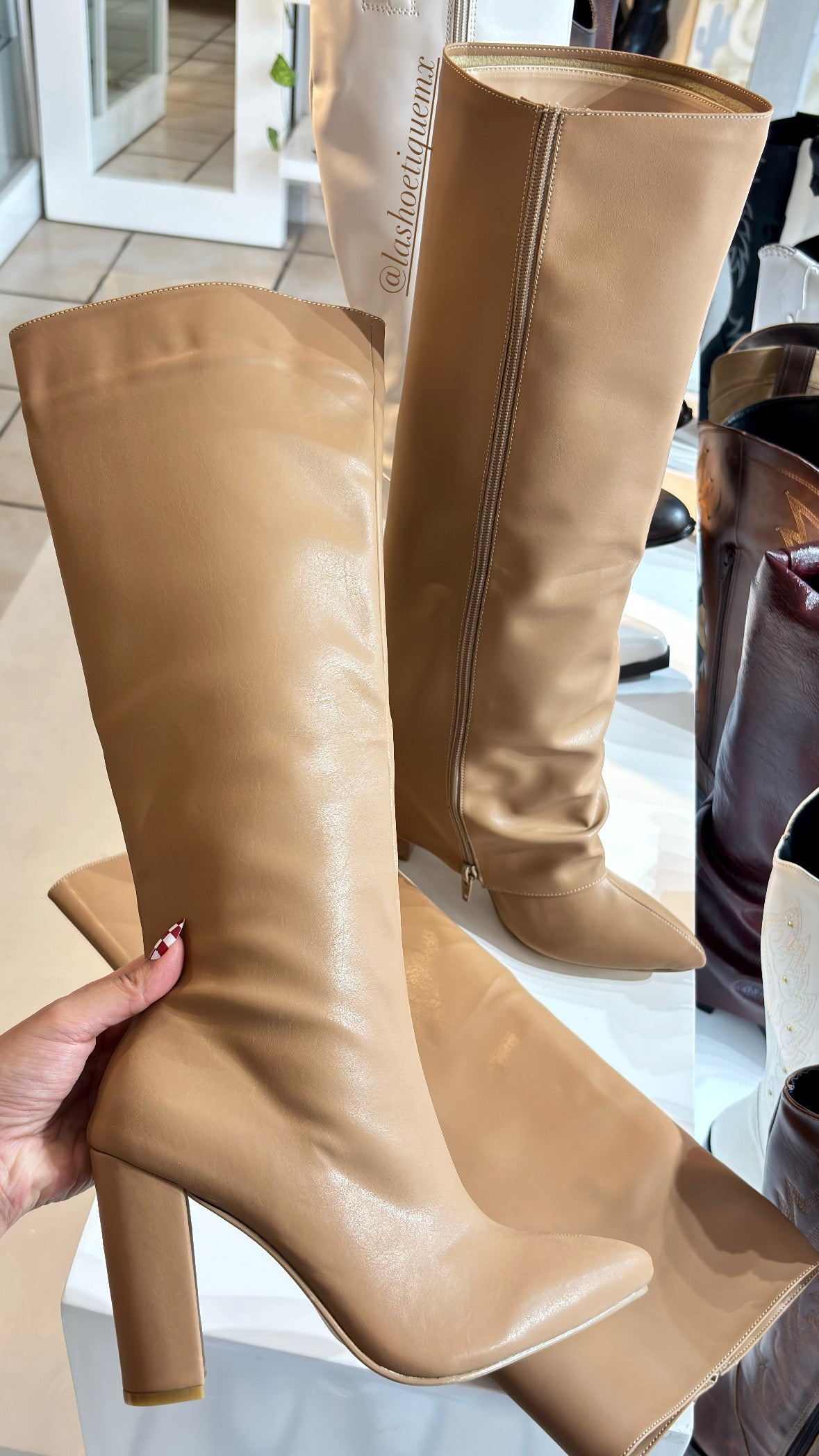 Bota Elena Camel