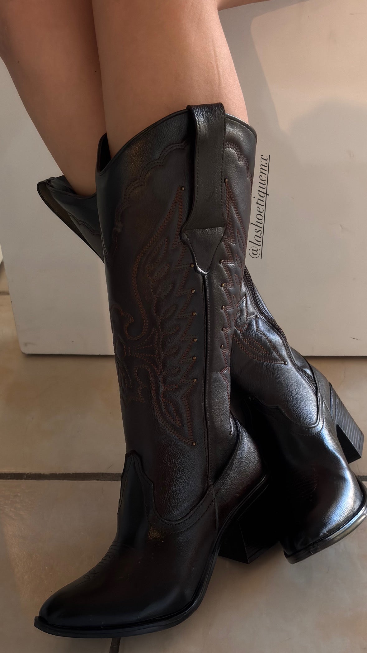 Vaqueras Dakota Moka